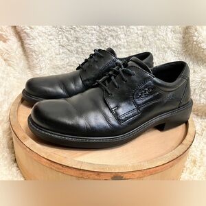 Ecco Black Leather Lace Up Dress Business Casual Oxfords US 7.5 / EU 41